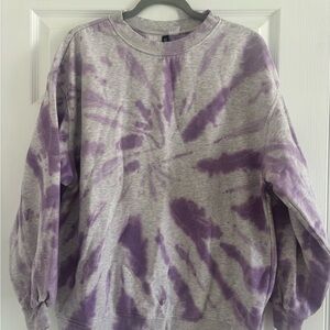 H&M Purple Tie-Dye Oversized Crewneck Sweater
